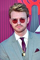 Finneas O’Connell -  Bild