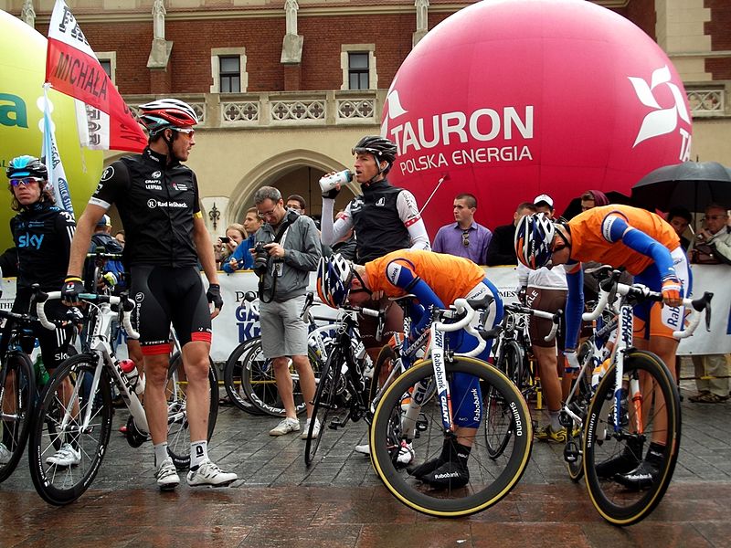 File:Tour de Pologne 2012, Przed rozpoczęciem etapu (7718907324).jpg