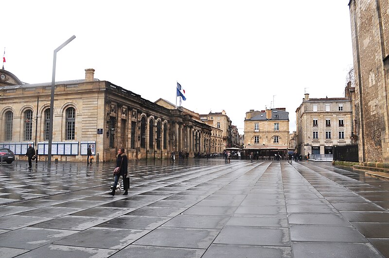 File:Bordeaux, France (7363127682).jpg