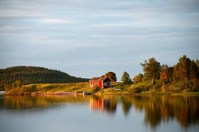 File:Lake Inari - panoramio (10).jpg