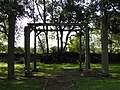 Plourin : colonnes de justice (piliers de justice ou fourches patibulaires) des seigneurs de Kergroadez 4.