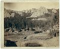 "Horse Shoe Curve." On B[urlington] and M[issouri River] R'y. Buckhorn Mountains in background (1891, LC-DIG-ppmsc-02540)