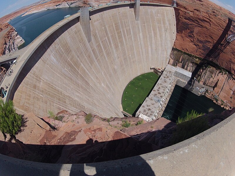 File:Barrage de Glen Canyon.jpg