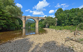   Pont de Ceps, vu de côté