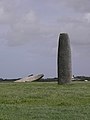 Plourin : le menhir de Kergadiou 5.