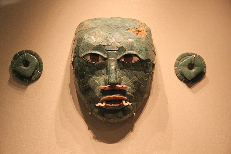 File:Stone Mask, Calakmul, Late Classic, 600-900 AD.jpg