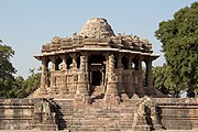  Sabha Mandapa, temple de Surya, Modhera, Inde