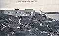 L'hôtel Julia et le phare de Port-Manec'h vers 1920 (carte postale Villard).