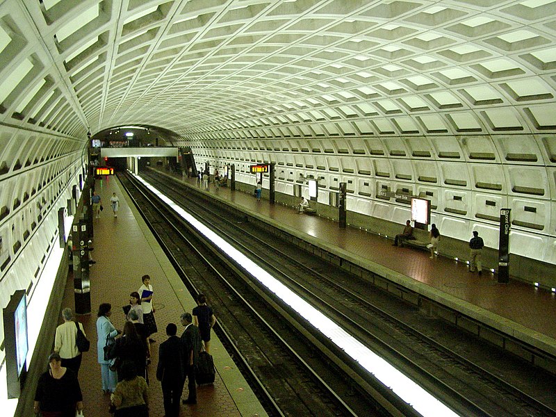 File:Dupont Circle Station.jpg