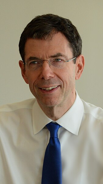 File:Steve Strongin Portrait.jpg