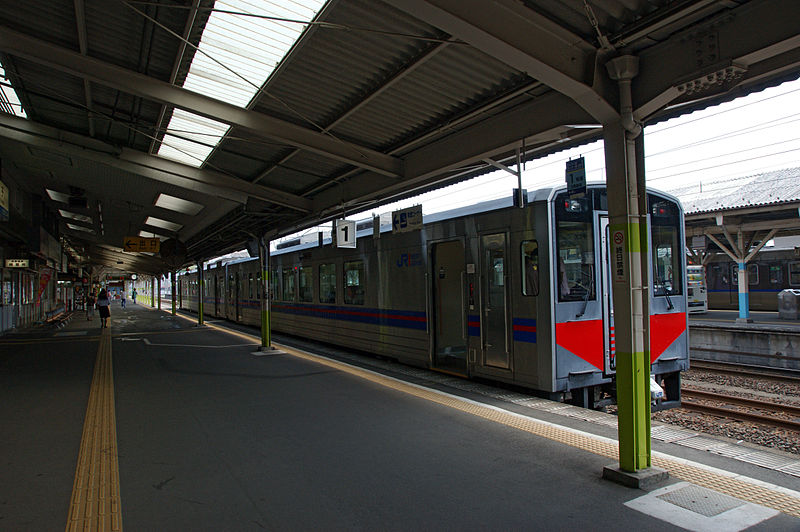 File:Yonago Station07n4592.jpg