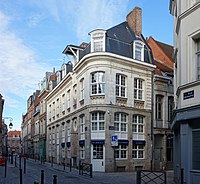 Immeuble rue des Vieux Murs et rue des Trois-Mollettes à Lille