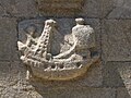 Roscoff : bateau sculpté sur un des murs de l'église paroissiale 1