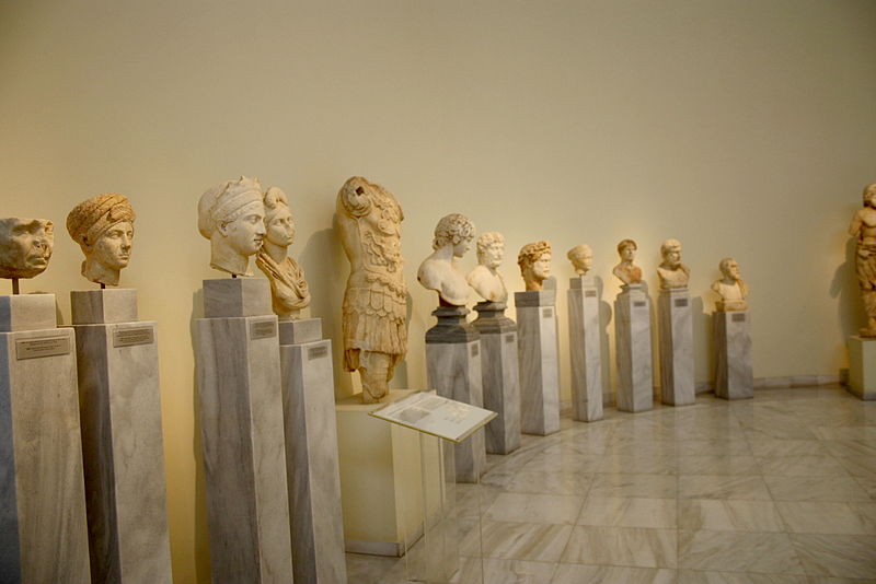 File:1585 - Archaeological Museum, Athens - Room 32 - Photo by Giovanni Dall'Orto, Nov 11 2009.jpg