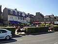 Maisons et commerces de Roscoff près du port 2