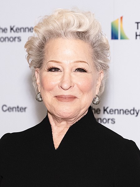 File:Bette Midler 2021 Kennedy Center Honors (cropped).jpg