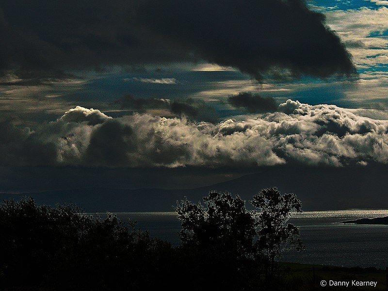 File:A View From The Isle Of Cumbrae at Dusk - panoramio.jpg