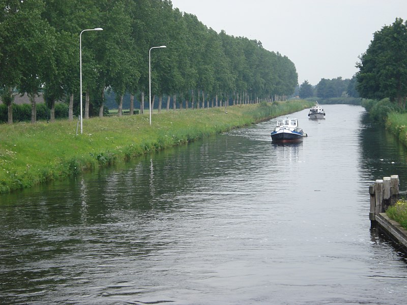 File:Zuidwillemsvaart at Keldonk (N-Br, NL).JPG