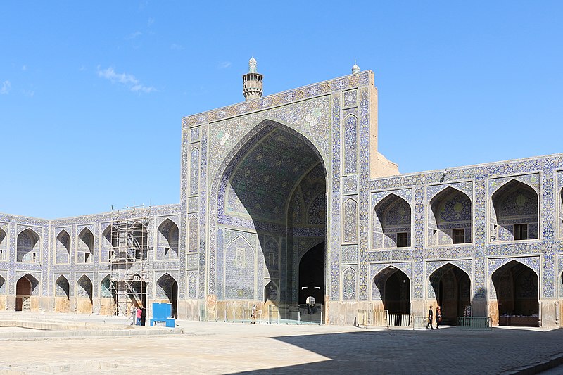 File:Shah Mosque, Isfahan 02.jpg