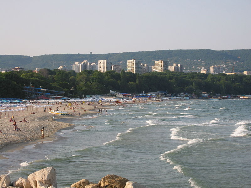 File:Varna Plage.JPG