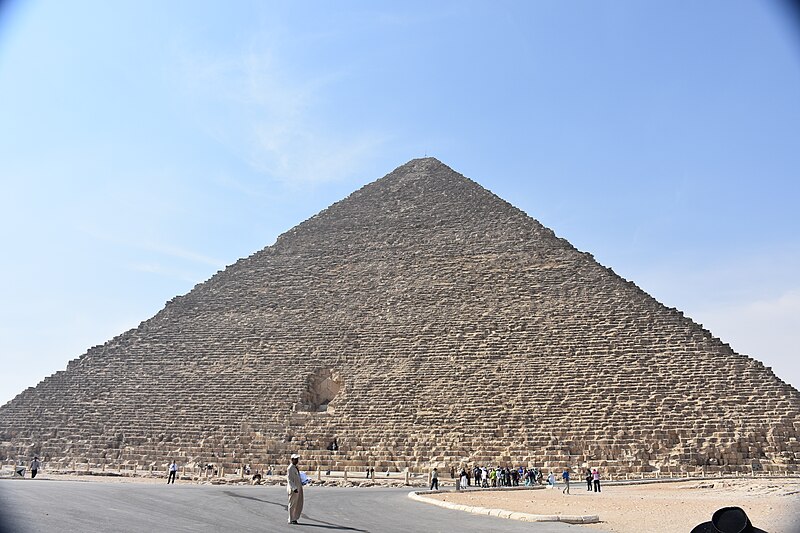 File:Great Pyramid of Giza May 2015.JPG