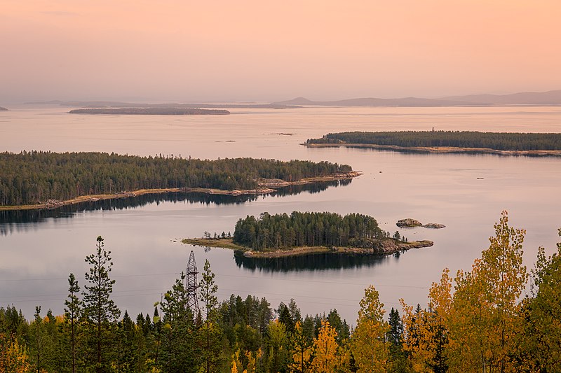 File:Kandalaksha Bay.jpg