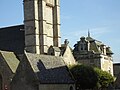 Roscoff : le clocher de l'église paroissiale, vue partielle 3