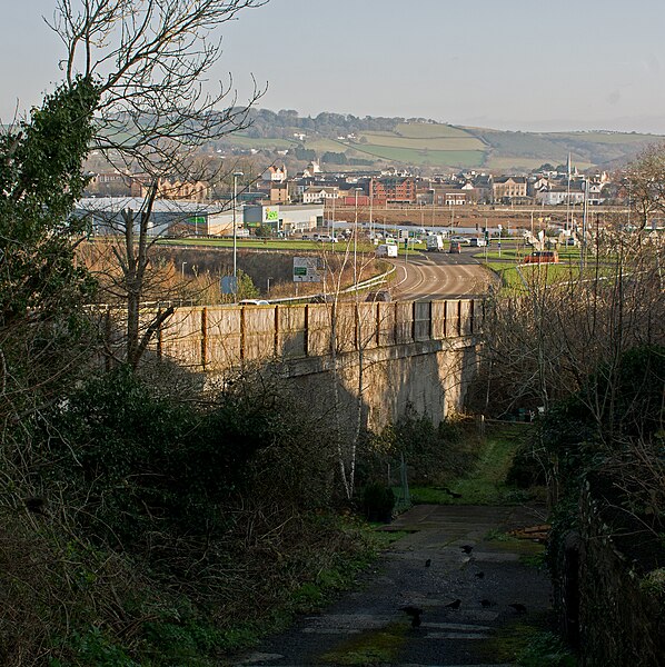 File:A path behind house on Sticklepath Hill ^ Sticklepath Junction - geograph.org.uk - 5277981.jpg