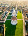 Overview of the Piazza del Duomo with the leaning tower