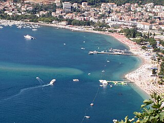 Slovenska Beach, in Budva