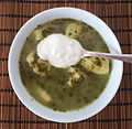 Green borscht with spinach and potatoes