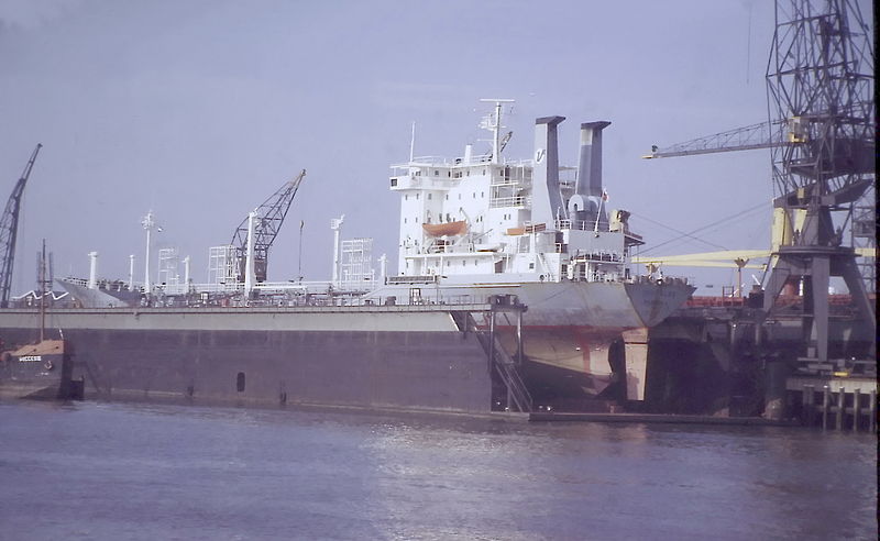 File:MV Thorodland dry docked.jpg