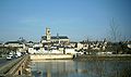 Vue de Nevers depuis la rive gauche de la Loire