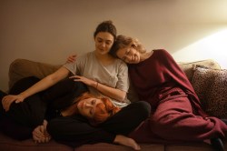 HIS THREE DAUGHTERS, from left: Natasha Lyonne, Elizabeth Olsen, Carrie Coon, 2023. ph: Sam Levy / © Netflix /Courtesy Everett Collection