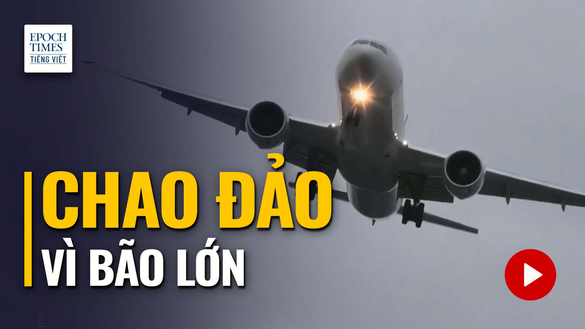 Khoảnh khắc kinh hoàng khi phi cơ hạ cánh xuống Phi trường Heathrow ở London trong một trận bão lớn