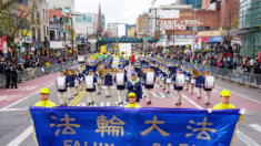 Praticantes de Falun Gong em todo o mundo comemoram o 25º aniversário do apelo pacífico