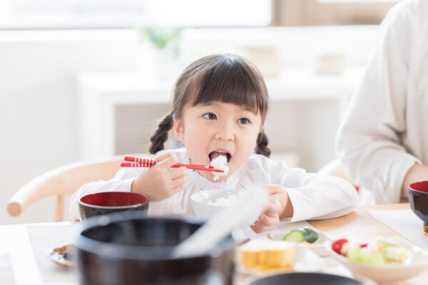 自閉症：症状改善につながる食事法