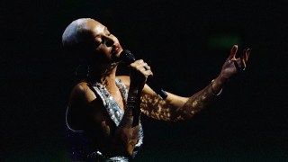 Mariza gave a humble folk tradition a glamazon makeover at the Barbican