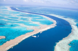 The tidal channel between Hardy and Hook reefs