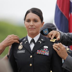 Tulsi Gabbard, la directrice du renseignement américain, purge le personnel de la NSA pour des discussions inappropriées jugées horribles