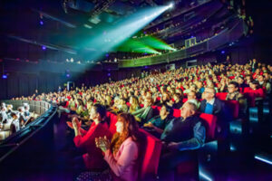 Wyprzedane przedstawienia Shen Yun w Lublinie. Widzowie oczarowani głęboką więzią z Niebiosami