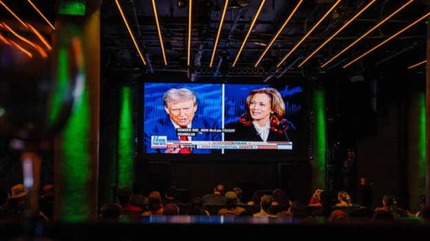 Image form article Fox News propone un segundo debate Harris-Trump en octubre