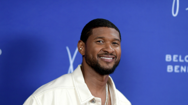 Image form article Usher rechaza opinar sobre los artistas que apoyan a Harris asegurando que el voto es un ejercicio individual