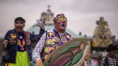 Payasos mexicanos peregrinan a Basílica para celebrar y agradecer a la Virgen de Guadalupe