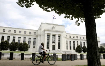 Federal Reserve Poised to Cut Interest Rates in September: Minutes