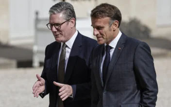 UK Prime Minister Starmer Continues to Push for Closer EU Ties in Paris