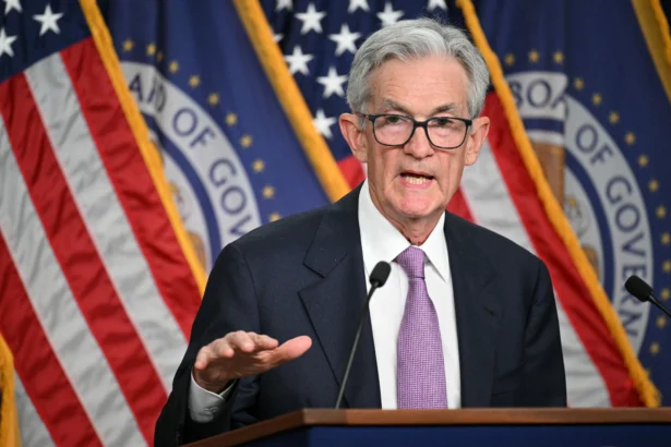 Fed’s Powell Says Political Motives Not Behind First Rate Cut Since 2020