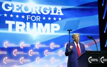 Trump Rallies Supporters in Georgia