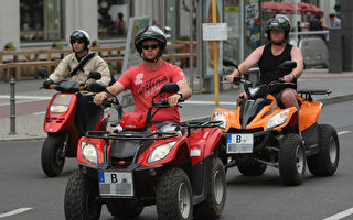 警察局沒收565輛非法摩托車 舉報一輛獎100元