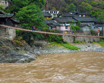 康熙御題賜名的「瀘定橋」